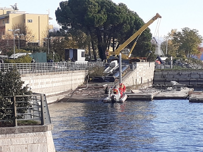 Lascia l'auto nel piazzale e sparisce: si cerca 29enne verbanese