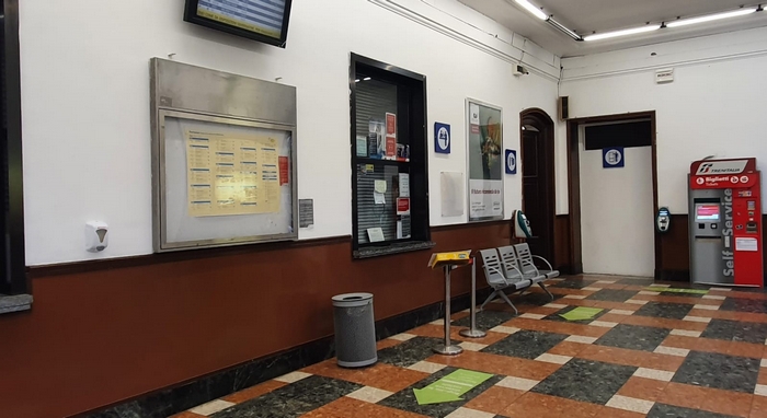 Chiude definitivamente la biglietteria della stazione di Stresa