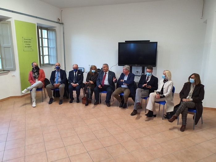 Il sindaco provoca, l’Hospes replica piccato: vecchie ruggini e una causa civile