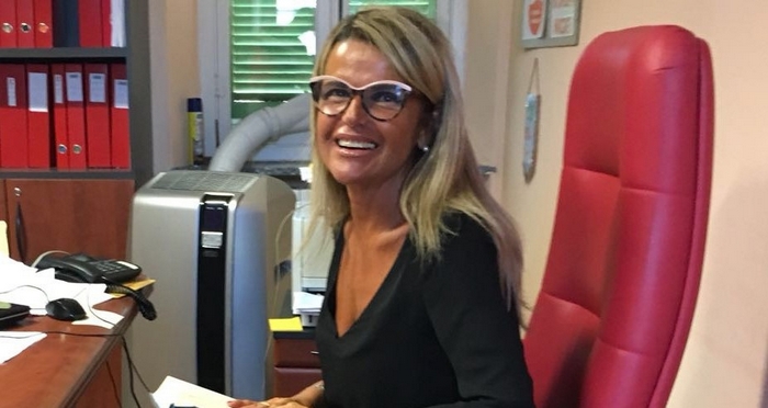La segretaria di Verbania fuori strada mentre rincasa dal Consiglio comunale