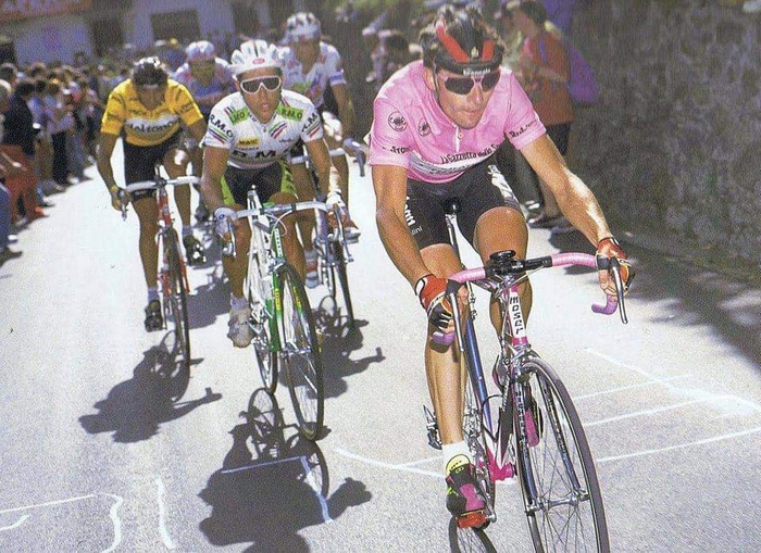 Gianni Bugno presenta la sua autobiografia a Verbania