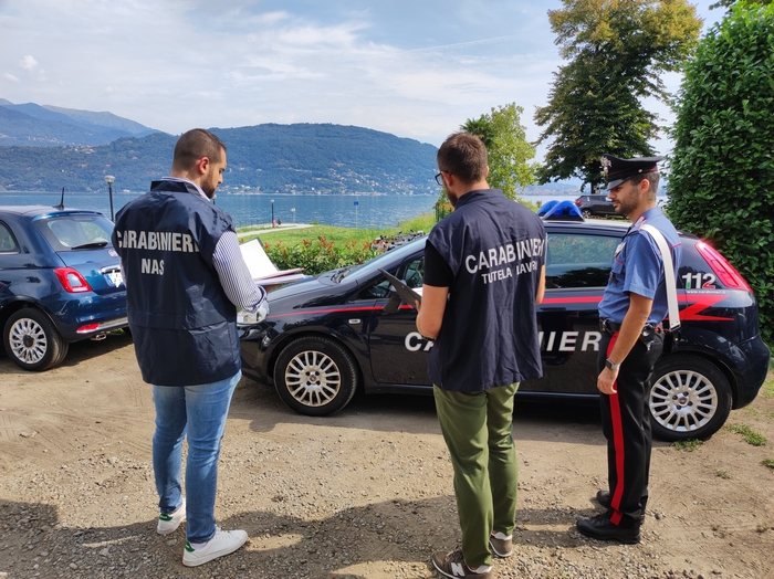 Controlli dei carabinieri nelle strutture turistiche: 5 denunce e 20.000 euro di sanzioni