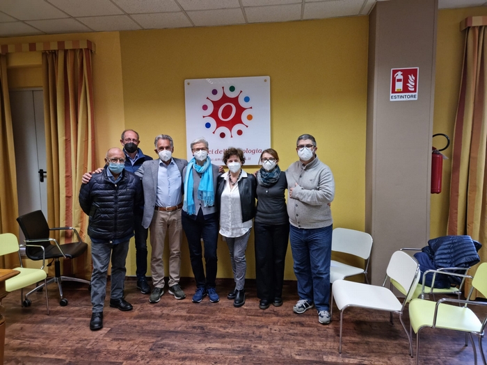 Dal calendario benefico 2.600 euro agli Amici dell'oncologia