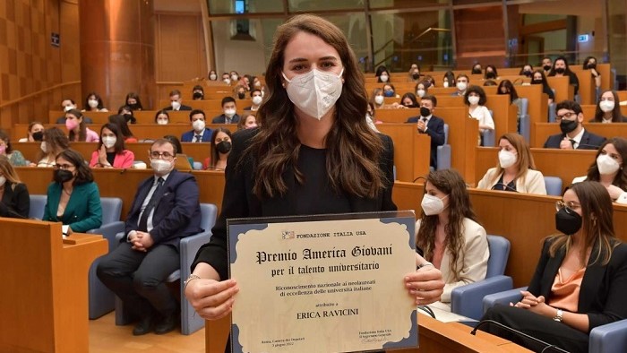 Tra le migliori laureate d’Italia c'è la verbanese Erica Ravicini