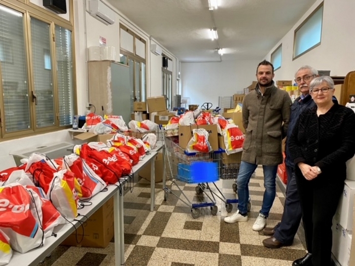 Il regalo di Natale di E.On all'Emporio dei Legami