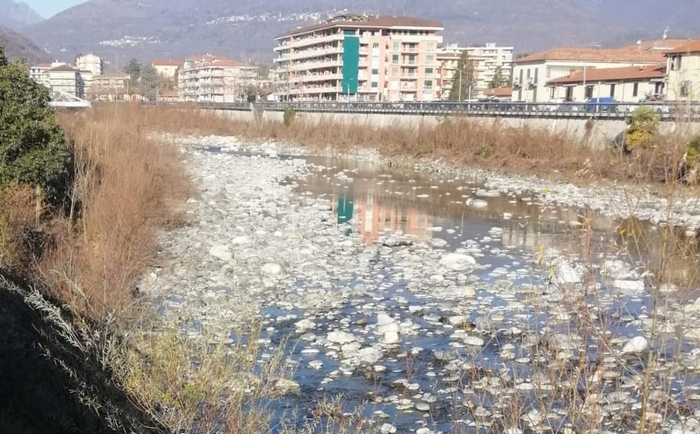 Non piove da 50 giorni, fiumi e laghi in secca: Verbano sotto lo zero idrometrico