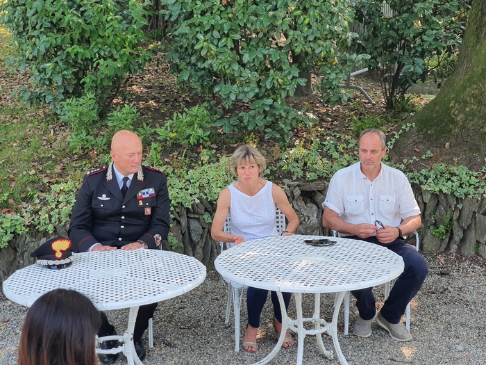 La fanfara dei carabinieri sul Lago Maggiore