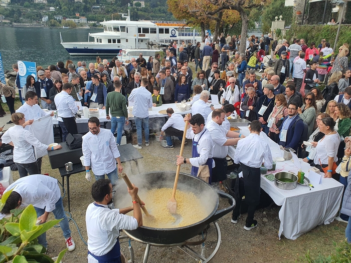 Il successo di Gente di lago e di fiume (foto)