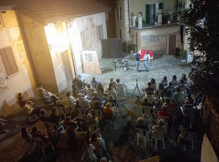 Il teatro in piazzetta anima l'estate cannerese