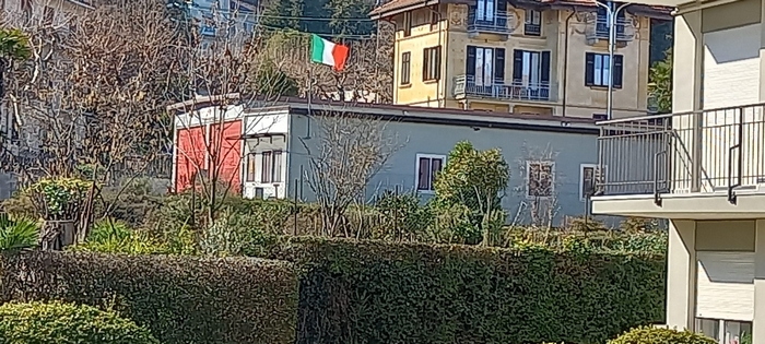 Accordo sulla caserma dei vigili del fuoco costruita troppo vicino all’albergo