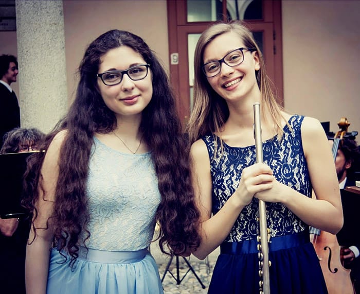 Flauto e arpa suonano "il canto delle muse"