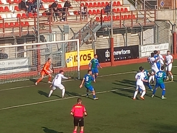 Lo Stresa ospita il Ligorna senza il portiere titolare