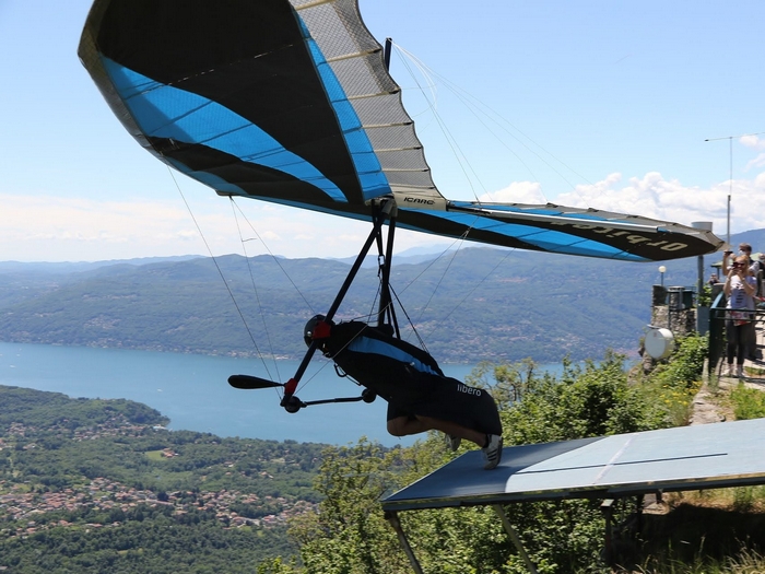 Sul Lago Maggiore i campionati mondiali di deltaplano