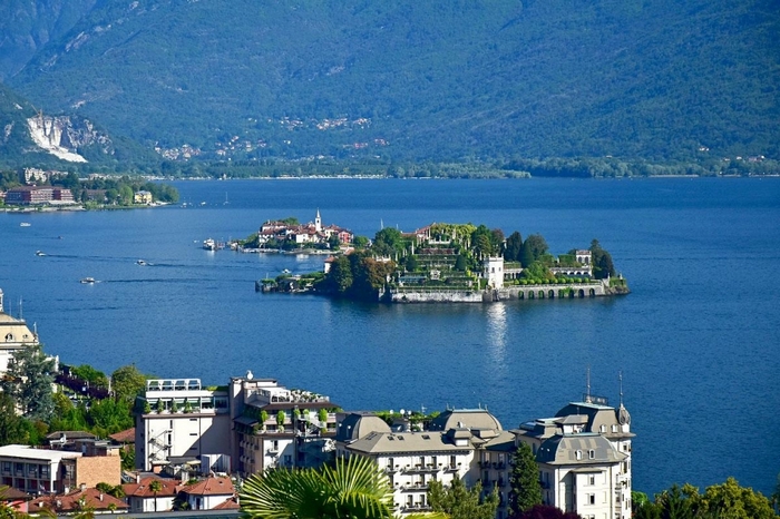 Cento nomi nel comitato che vuole le Isole Borromee Patrimonio Unesco