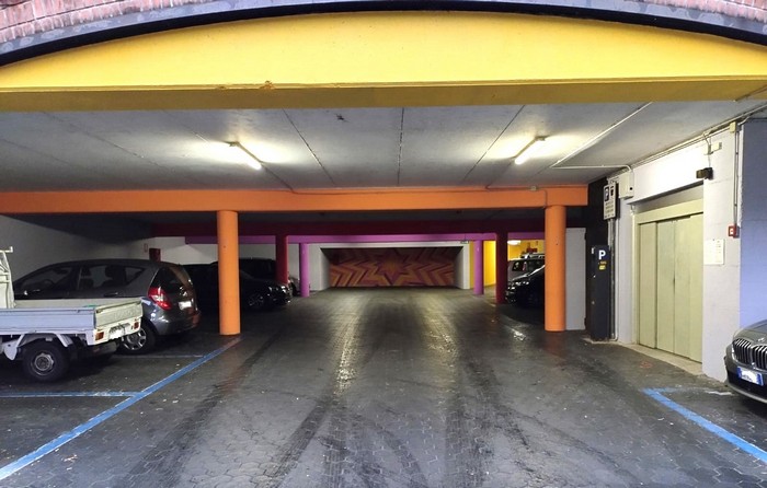 Design psico-cromatico nel parcheggio