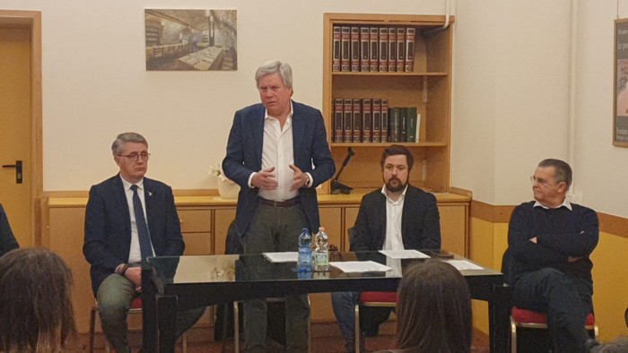 La Lega sceglie Albertella, che abbassa i toni e apre a Forza Italia