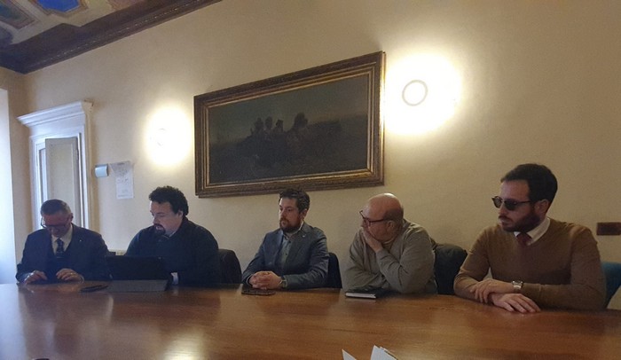 Fratelli d’Italia chiude l’era Marchionini: milioni senza un’idea di città