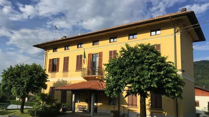 Multa a domicilio, la prefettura “boccia” il sindaco-vigile