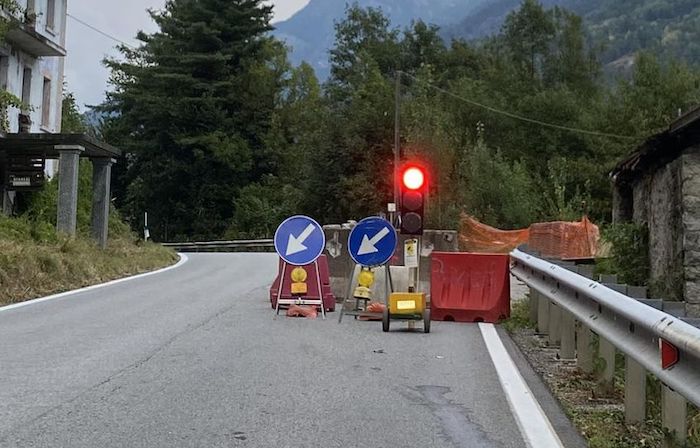 Semaforo sulla statale Antigorio-Formazza, Anas: precauzione per rischio frana 