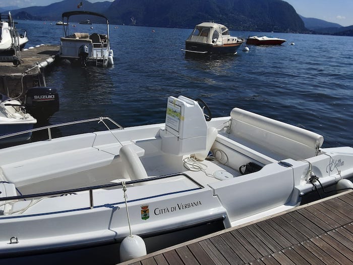 Verbania: è arrivata Elettra, barca green che solcherà le acque della Riserva di Fondotoce 
