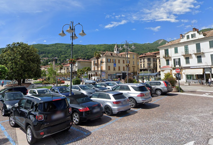 Baveno, da martedì sosta gratuita nelle strisce blu 