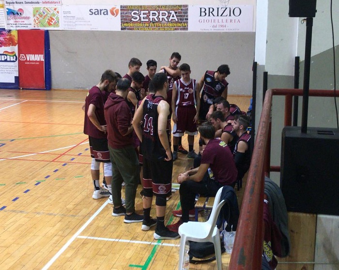 Al PalaRaccagni l'ostacolo Serravale per la Cestistica Domodossola