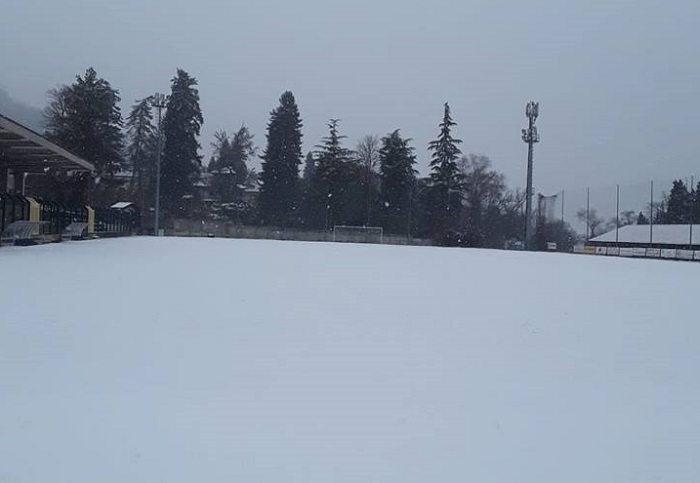La neve stoppa anche lo Stresa. Rinviata la partita con il Borgaro