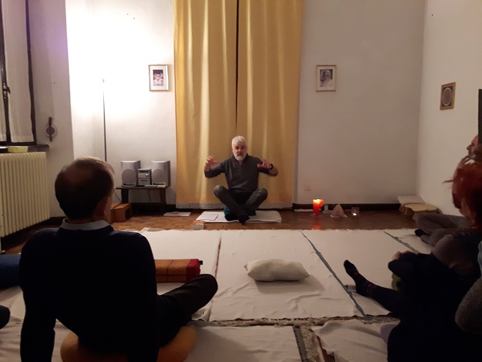 Massimo Diana ad Omegna ha presentato la sua ultima opera