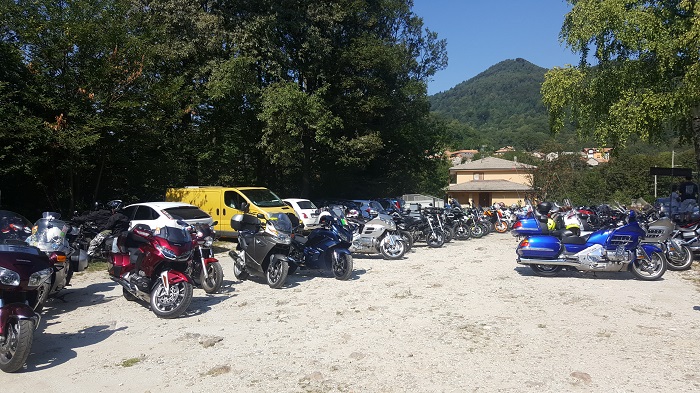 Un successo il Moto Incontro di San Vito, organizzato dal Moto Club Omegna. Foto