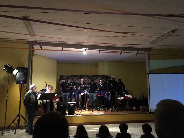 Da Nonio un secco NO a tutti i razzismi con uno spettacolo teatrale e musicale
