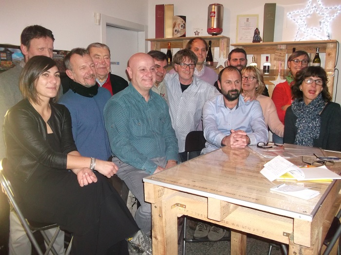 "Omegna si cambia" trova un dentista a prezzi bassi però serve un locale che lo ospiti