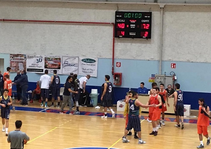 Poli Opposti corsara a Serravalle, Vega InContro straripante ad Alessandria