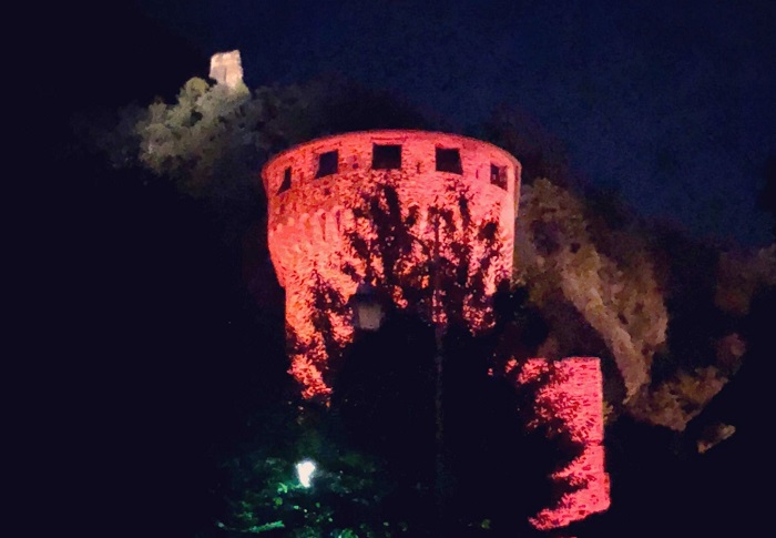 A Vogogna la notte romantica nei borghi più belli d'Italia