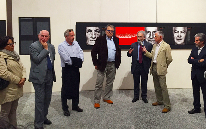 Inaugurata la mostra di Oliviero Toscani a Palazzo San Francesco