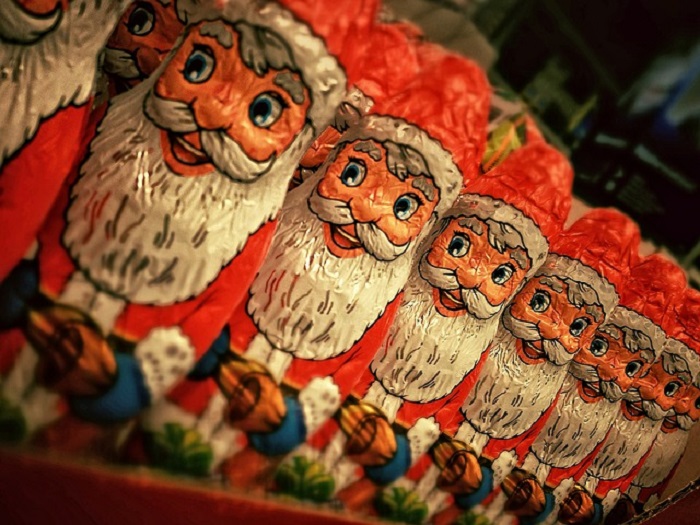 Babbi Natale in bici sabato 24 dicembre a Miasino