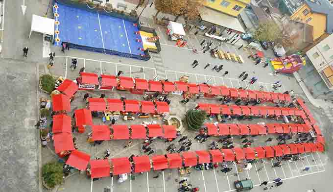 Un successo i mercatini di Natale a Villa, la soddisfazione della Pro Loco