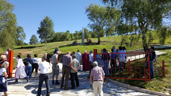 La “Madonna della strada” vigila sui sentieri della Linea Cadorna (foto)