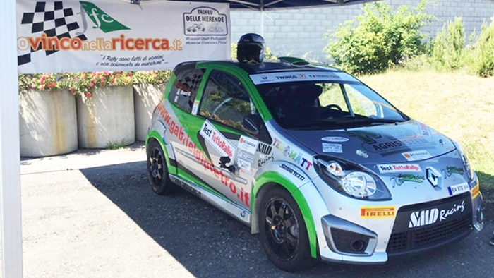 Il giovane pilota vigezzino Gabriel Di Pietro effettua dei test con la Twingo 2RB per Tuttorally