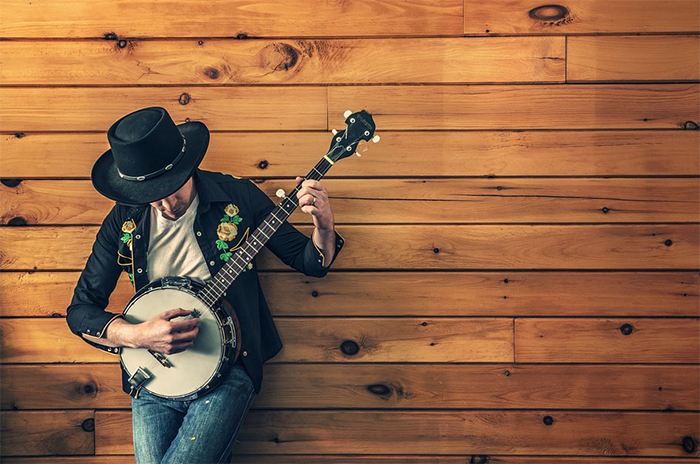 Festa country a Pieve Vergonte: menù a tema 'old western saloon', musica e balli.