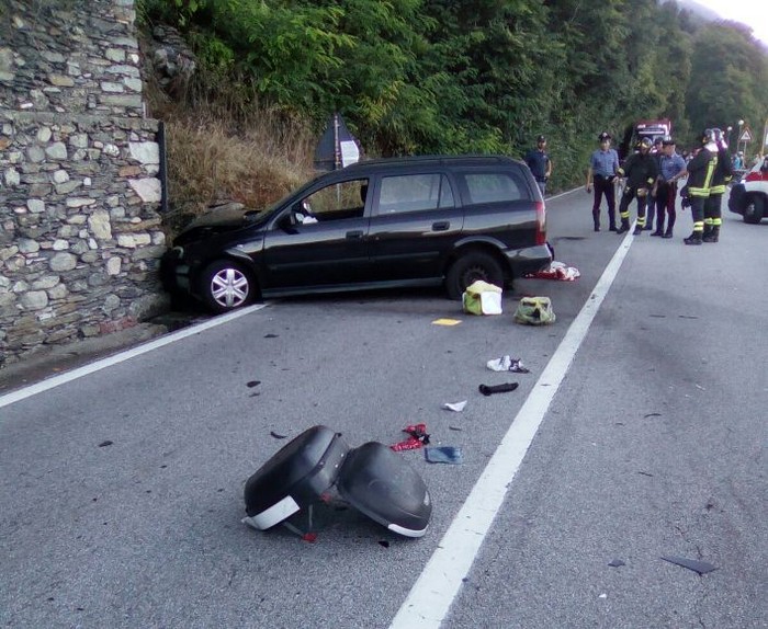 È un idraulico frontaliere di 47 anni il motociclista morto a Ghiffa (foto)