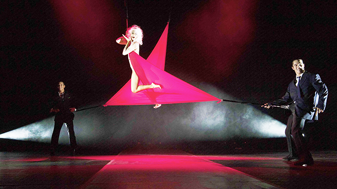 Katalò al teatro “La Fabbrica” di Villadossola