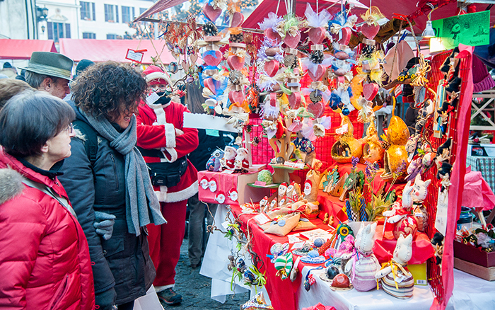 I Mercatini di natale di Domo ritornano in Piazza Mercato e nel Borgo, attese 230 bancarelle