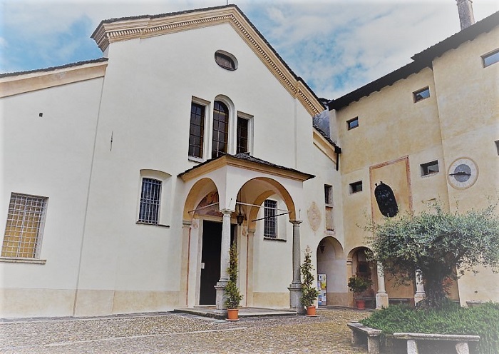 Al monte Mesma incontro con Padre Trabucchi e apertura del mercatino missionario