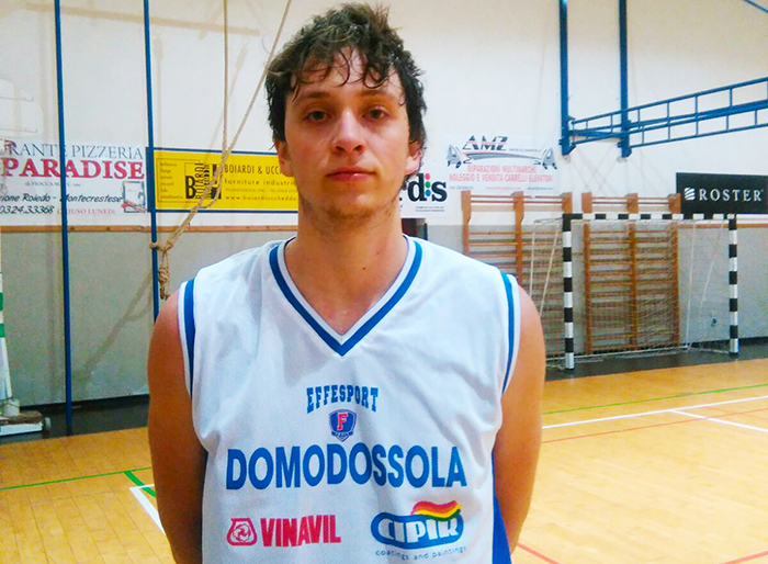 Vinavil Cipir Basket Domo, domenica il debutto in B, preso Simone Orsini