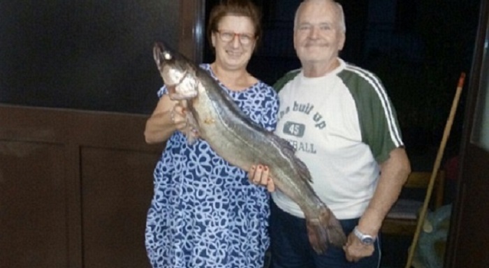 Pescato nel lago d’Orta un luccio lungo un metro