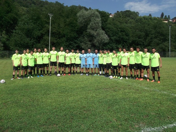 Il Verbania al lavoro. Ma manca ancora un difensore (foto)