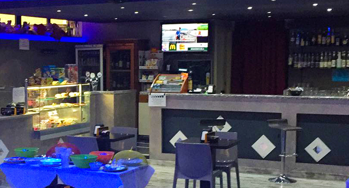 Anche al Block Cafè di Domo lo schermo con le news di vco24.it