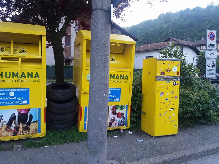 Ancora rifiuti ingombranti lasciati in città. Un vizio difficile da sconfiggire