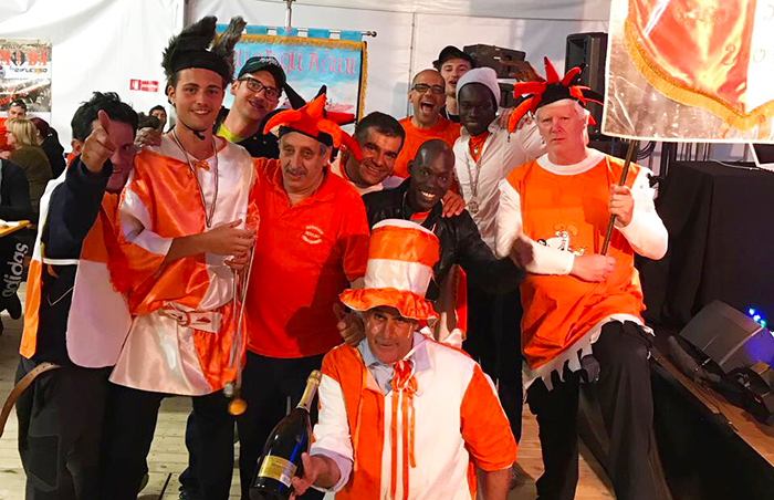 Aprile Varzese, pienone al palaTenda per cucina e spettacoli. Festa sino a lunedì. Video e foto