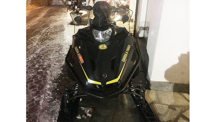 Motoslitta in regalo alla Guardia di Finanza di Domo in memoria di David Giovanninetti